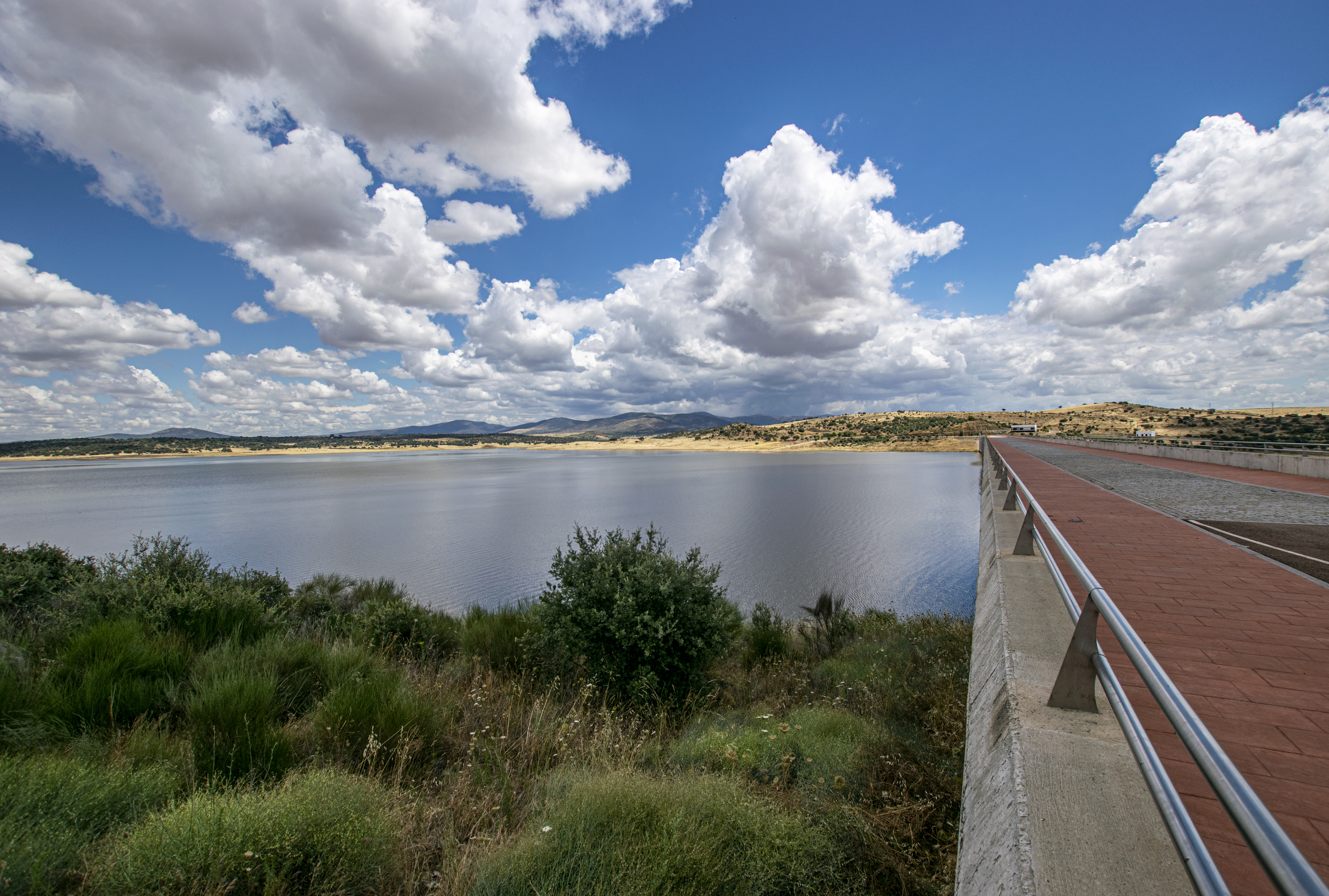 Embalse Alcollarín. 2021