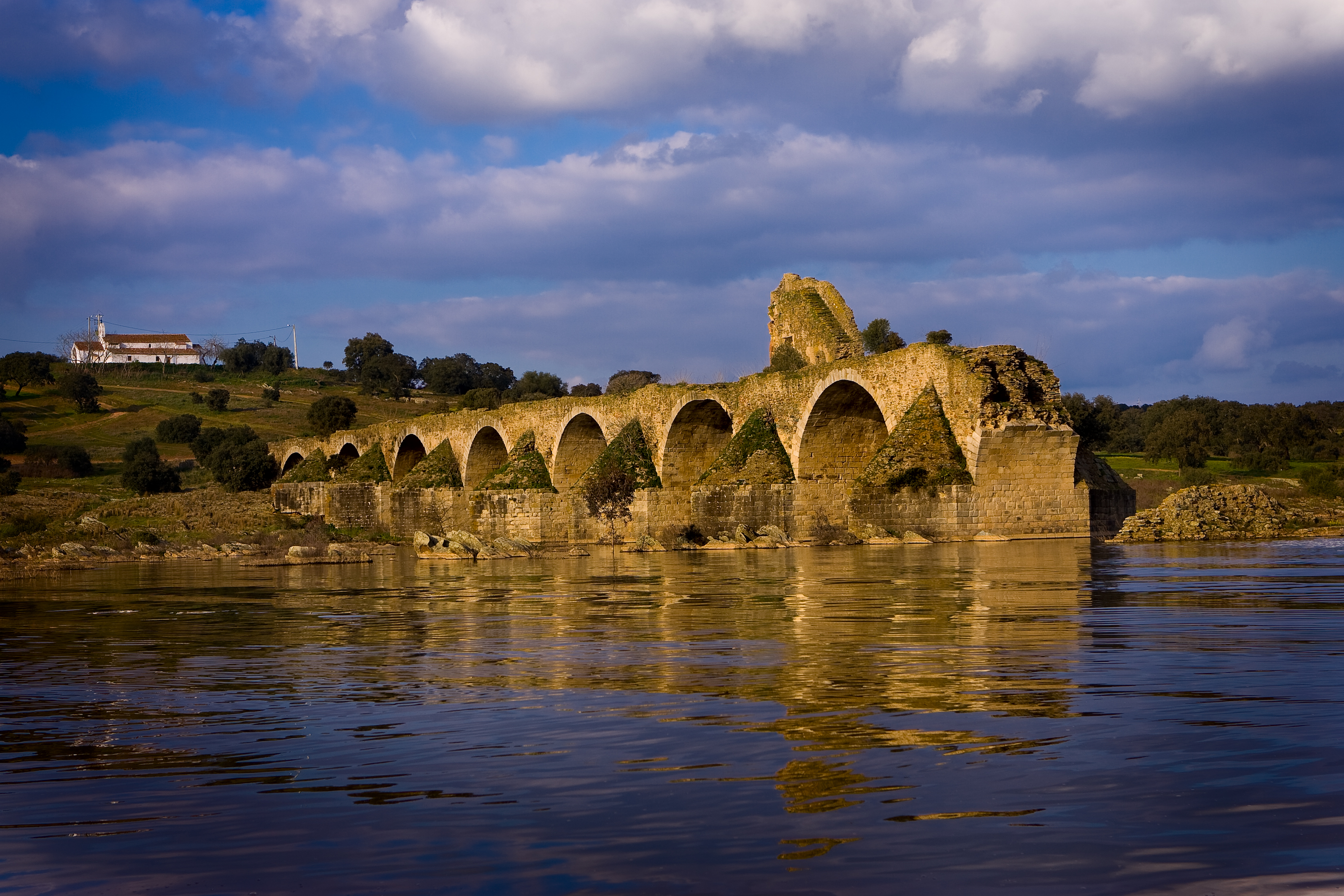 Puente Ayuda. 2007