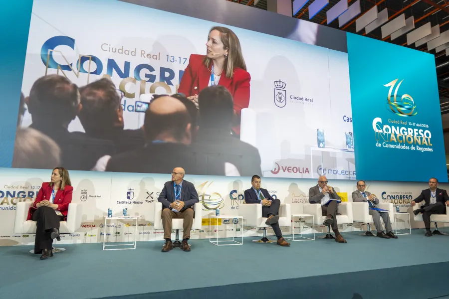 Intervención de María Hayas en el XVI Congreso Nacional de Regantes