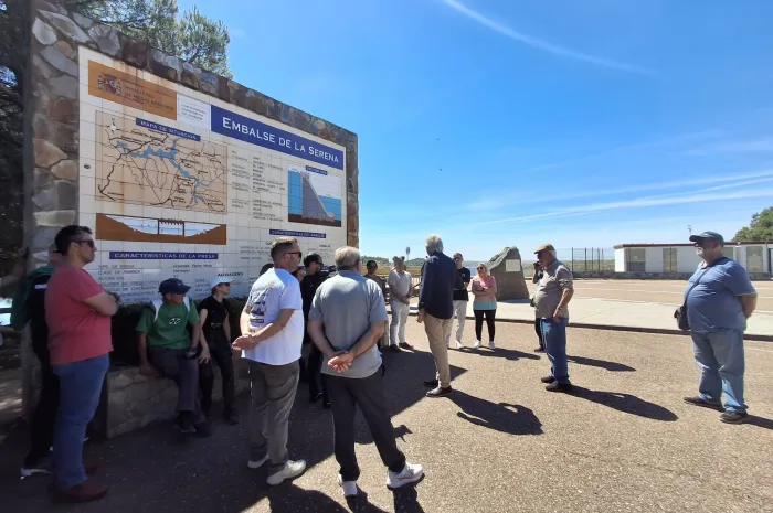 Visita a la presa de La Serena