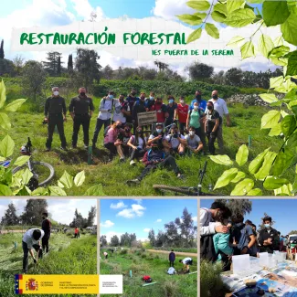 La Confederación Hidrográfica del Guadiana y alumnos del IES Puerta de la Serena reforestan un tramo fluvial del río Guadiana