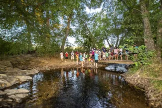 Un momento de la visita al río Gévora