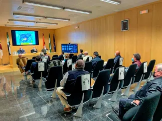 El director general del Agua del MITECO se reúne con representantes de las comunidades de regantes de la cuenca del Guadiana