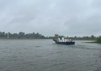 El barco-cosechador Manatí