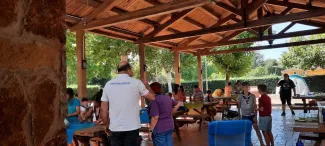 La Confederación Hidrográfica del Guadiana celebra una actividad con Scouts en el campamento de Cijara