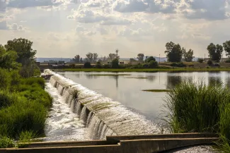 Se contratan los trabajos de Mejora de la continuidad fluvial en el azud de la Granadilla (Badajoz)