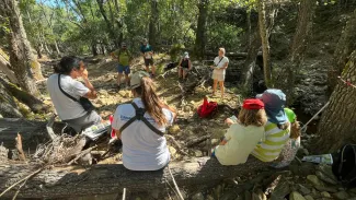 Una de las jornadas celebradas en el proyecto de voluntariado en la RNF Guadarranque.