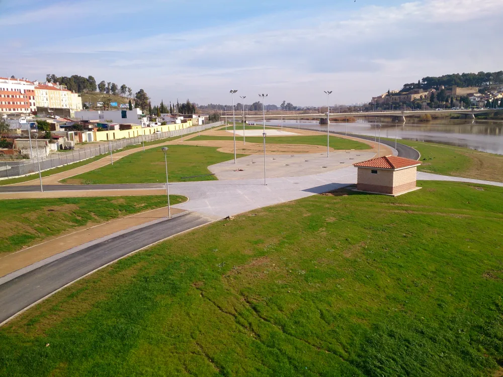 Ordenación hidrológica ambiental del río Guadiana en Badajoz