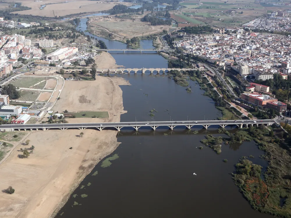 Ordenación hidrológica ambiental del río Guadiana en Badajoz